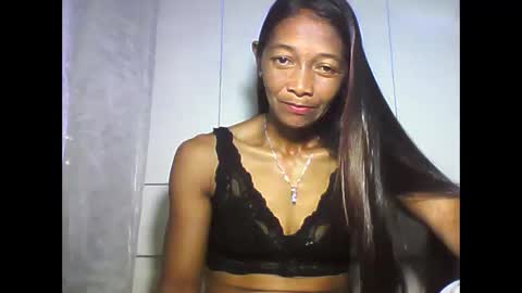 Snapshot of vixen_lina chatting on 06.07.26 vixen_lina online show from 06.07.26