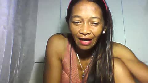 Snapshot of vixen_lina chatting on 06.20.26 vixen_lina online show from 06.20.26