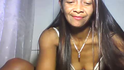 Snapshot of vixen_lina chatting on 06.30.26 vixen_lina online show from 06.30.26