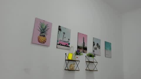 Snapshot of vixenlust17 chatting on 02.06.26 vixenlust17 online show from 02.06.26