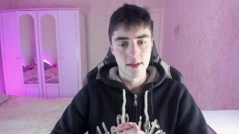 Snapshot of vlad1605 chatting on 12.11.24 Martin online show from 12.11.24