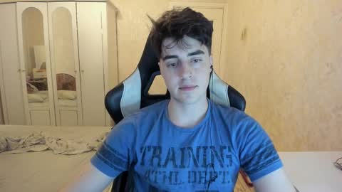 Snapshot of vlad1605 chatting on 09.24.25 Martin online show from 09.24.25