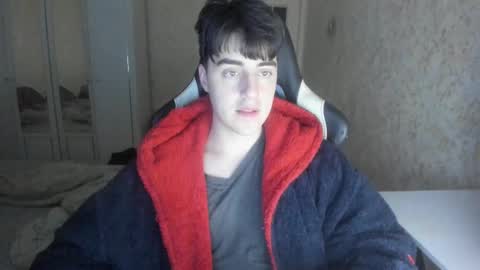 Snapshot of vlad1605 chatting on 09.29.25 Martin online show from 09.29.25