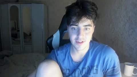 Snapshot of vlad1605 chatting on 10.11.25 Martin online show from 10.11.25