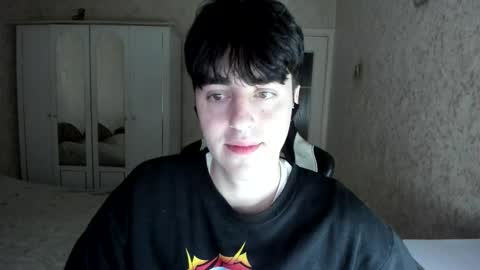 Snapshot of vlad1605 chatting on 10.29.25 Martin online show from 10.29.25