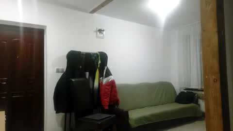 Snapshot of vladumyr chatting on 11.30.25 vladumyr online show from 11.30.25