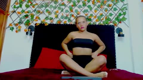 vmadisonper1 online show from 01.16.26