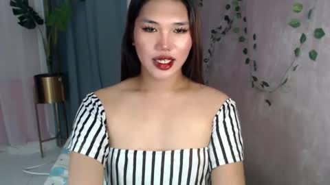 Snapshot of vnnie690760 chatting on 12.11.24 Its me JESSIE in ur heart online show from 12.11.24