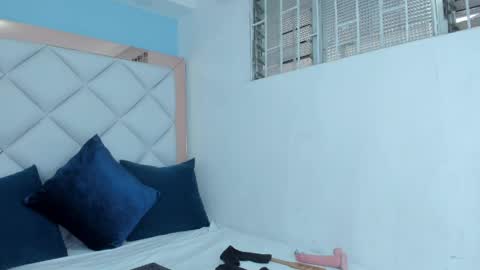 Lisa online show from 04.25.26