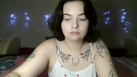 Snapshot of volshebnik_130 chatting on 01.07.25 Volshebnik1302 online show from 01.07.25