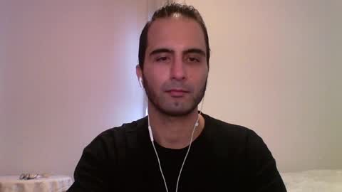 Snapshot of volve5 chatting on 04.01.26 volve5 online show from 04.01.26