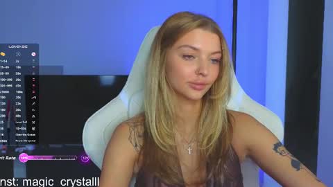 Snapshot of vopooo chatting on 06.16.26 Aliceinst magic crystalll online show from 06.16.26
