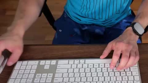 Snapshot of voterki796 chatting on 09.15.25 voterki796 online show from 09.15.25