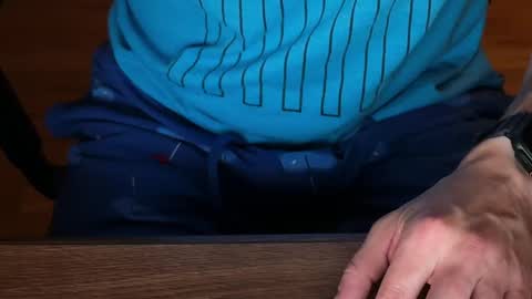 Snapshot of voterki796 chatting on 09.17.25 voterki796 online show from 09.17.25