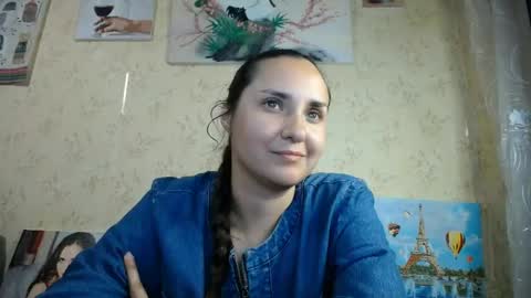 Snapshot of voulezvous_angel chatting on 05.30.26 voulezvous_angel online show from 05.30.26