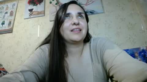 voulezvous_angel online show from 07.06.26