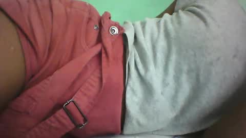 Snapshot of vounialdy chatting on 03.07.25 vounialdy online show from 03.07.25