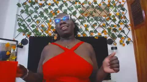Snapshot of vskayper chatting on 04.24.26 skay online show from 04.24.26