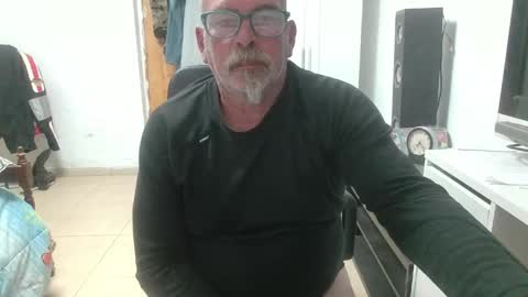 Snapshot of vuda77 chatting on 03.29.26 oscar online show from 03.29.26