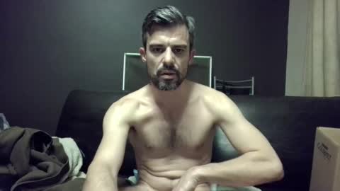 Snapshot of vuiljoske chatting on 02.12.25 CBNewGuy online show from 02.12.25