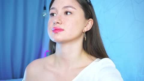 Snapshot of vvilly_wonka chatting on 12.15.25 Ethal - thank you for thumb up online show from 12.15.25