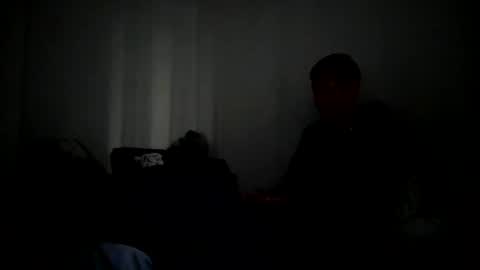 Snapshot of w919 chatting on 12.15.25 V online show from 12.15.25