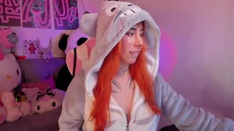 AIKA  online show from 12.23.24