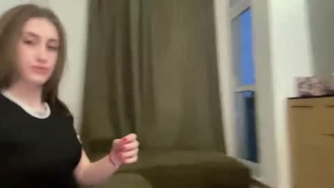 walkiria19 online show from 04.16.26