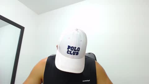 Snapshot of walter_brownn01 chatting on 01.09.25 WALTER BROWN  online show from 01.09.25