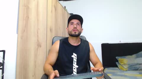 WALTER BROWN  online show from 11.06.25