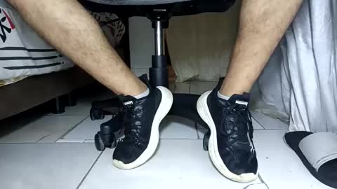 WaltherFeet  online show from 04.25.26