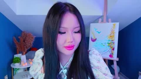 Snapshot of wamkly chatting on 11.03.25 Mio Meow online show from 11.03.25