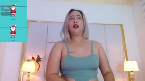Snapshot of wandahairymilf chatting on 12.26.24 Wanda online show from 12.26.24