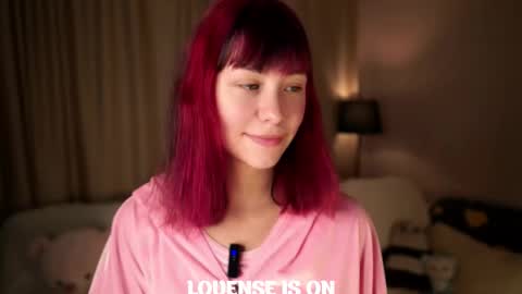 Snapshot of wanettabal chatting on 10.08.25 Betti online show from 10.08.25