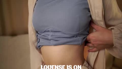 Snapshot of wanettabal chatting on 10.17.25 Betti online show from 10.17.25