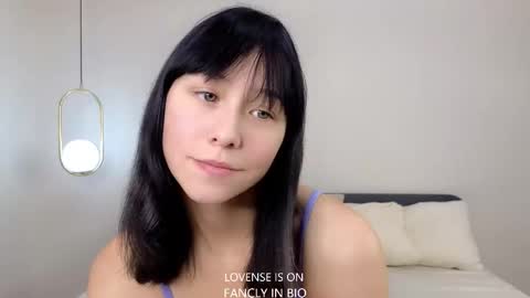 Snapshot of wanettabal chatting on 11.07.25 Betti online show from 11.07.25