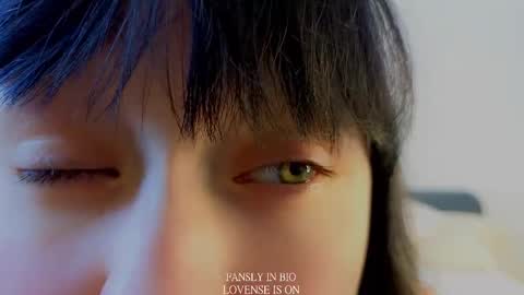 Snapshot of wanettabal chatting on 11.10.25 Betti online show from 11.10.25