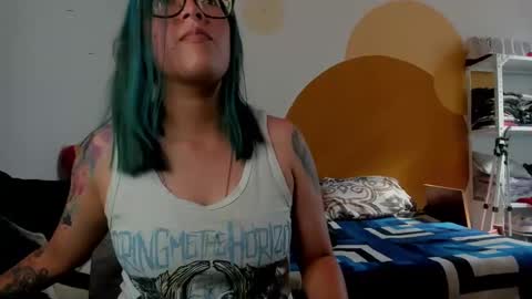 Waningrose  Lu online show from 12.11.24