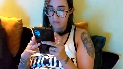 Waningrose  Lu online show from 01.03.25