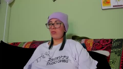 Waningrose  Lu online show from 02.12.25