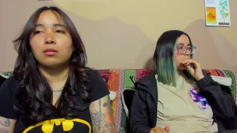 Waningrose  Lu online show from 10.14.25