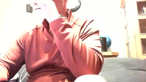 Snapshot of wantachubbybear chatting on 02.14.25 wantachubbybear online show from 02.14.25