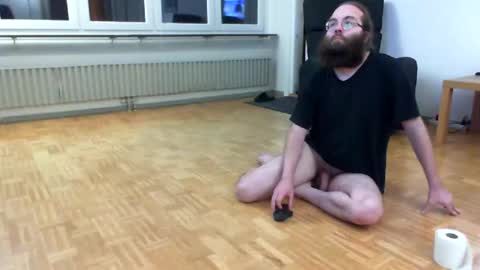 Snapshot of wantsahug chatting on 09.28.25 wantsahug online show from 09.28.25