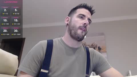 Snapshot of wapos__25 chatting on 02.12.25 wapos__25 online show from 02.12.25