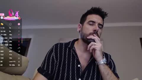 Snapshot of wapos__25 chatting on 10.17.25 wapos__25 online show from 10.17.25