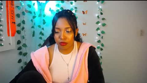Snapshot of warisgoddes chatting on 05.07.26 EMILY online show from 05.07.26
