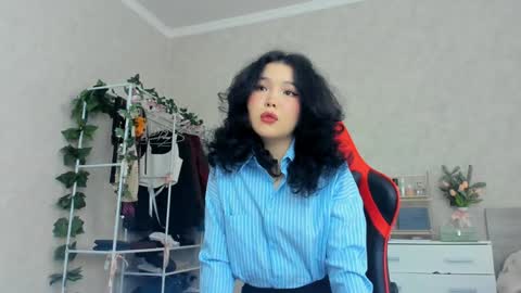 Snapshot of wastforu chatting on 01.22.25 wastforu online show from 01.22.25