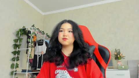 Snapshot of wastforu chatting on 02.02.25 wastforu online show from 02.02.25