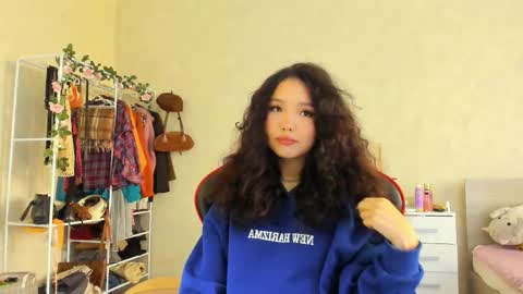 Snapshot of wastforu chatting on 10.13.25 wastforu online show from 10.13.25