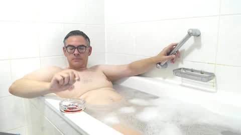 Snapshot of watchmecum78 chatting on 10.19.25 watchmecum78 online show from 10.19.25